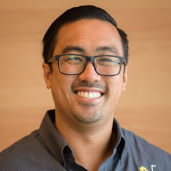 Bio Photo: Alaric Bermudez